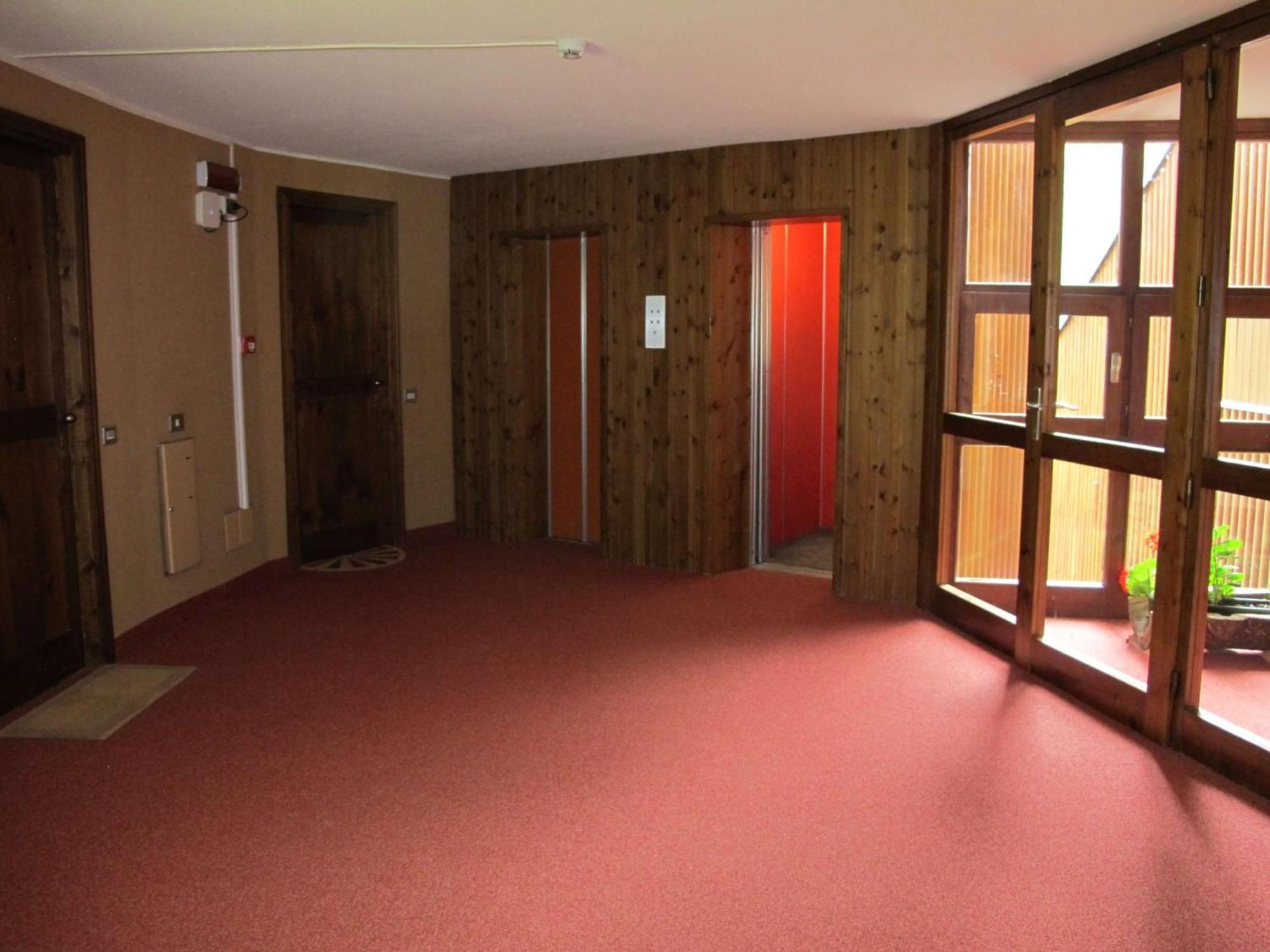 Profumo Di Legno A Cielo Alto La Coquille Apartment Breuil-Cervinia Bagian luar foto