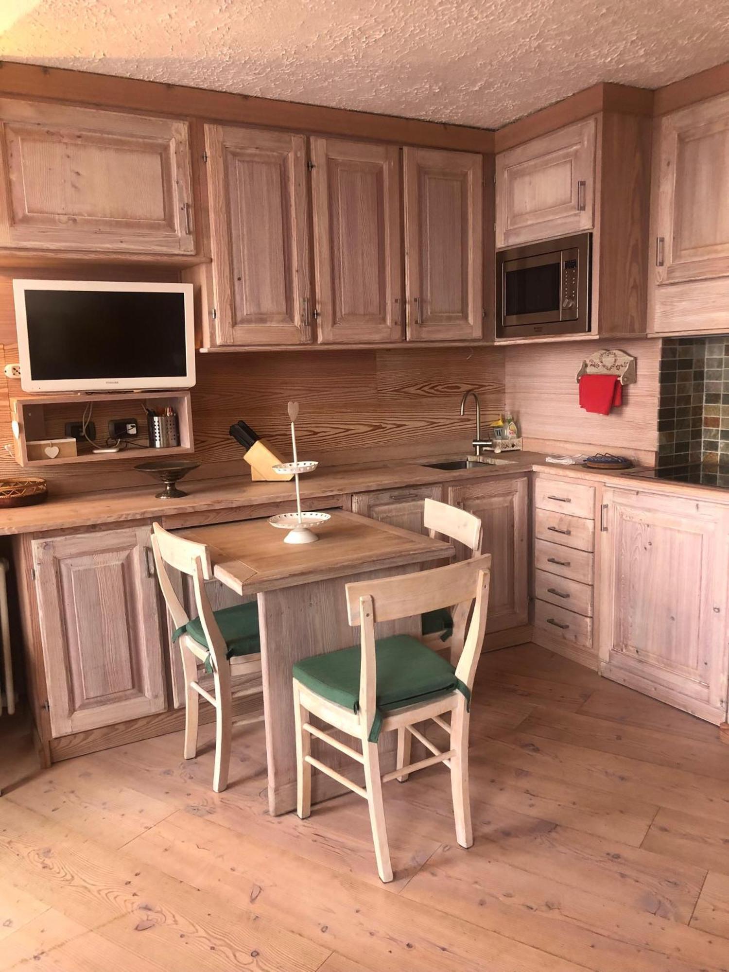 Profumo Di Legno A Cielo Alto La Coquille Apartment Breuil-Cervinia Bagian luar foto